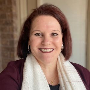 Meet your Posher, Stacy